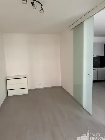 Pronájem bytu 2+kk, Praha - Dolní Měcholupy, Kardausova, 54 m2