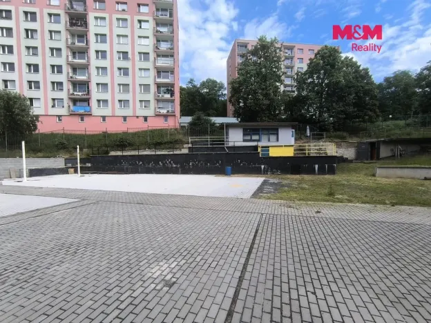 Pronájem komerční nemovitosti, Ústí nad Labem, Žukovova, 74 m2