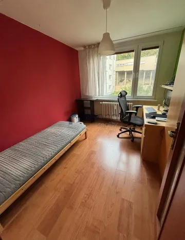Pronájem bytu 3+kk, Praha, Holečkova, 63 m2