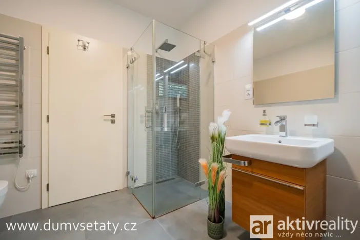 Prodej rodinného domu, Všetaty, Karla IV., 121 m2