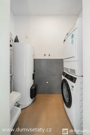 Prodej rodinného domu, Všetaty, Karla IV., 121 m2