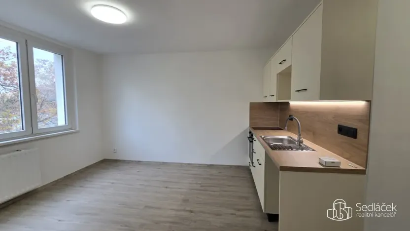 Pronájem bytu 1+1, Sokolov, Závodu míru, 37 m2