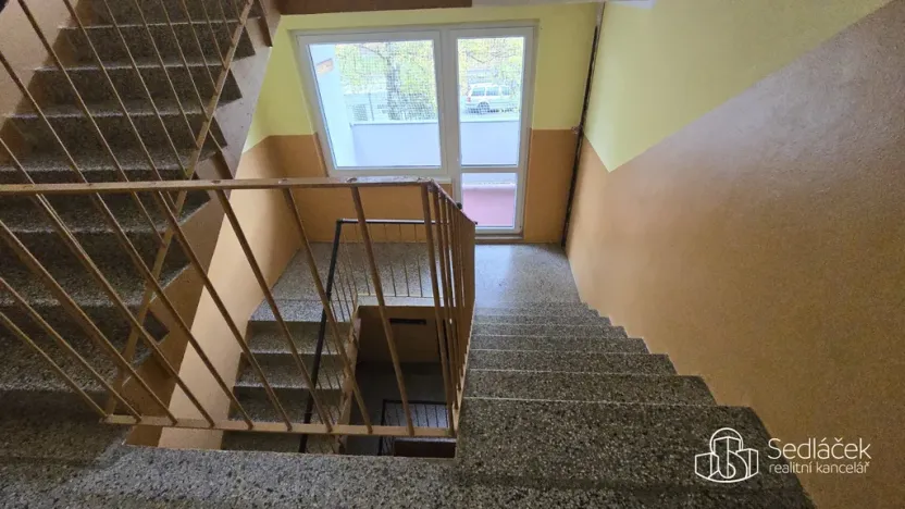 Pronájem bytu 1+1, Sokolov, Závodu míru, 37 m2