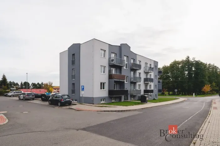 Pronájem bytu 2+kk, Zbůch, Náměstí, 52 m2