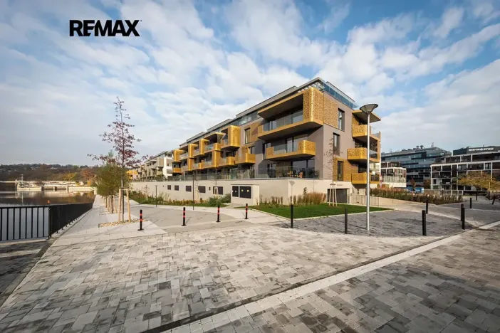 Pronájem bytu 3+kk, Praha - Libeň, Smrčkova, 106 m2