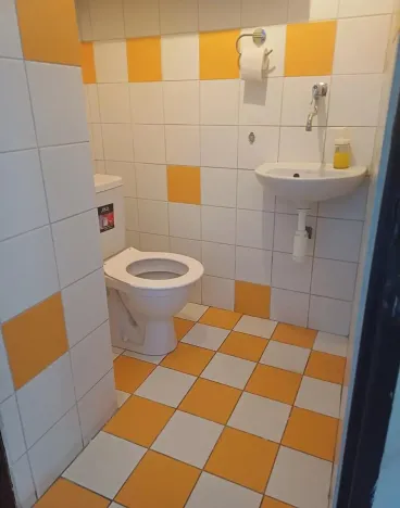 Prodej obchodního prostoru, Brno - Černá Pole, náměstí 28. října, 75 m2