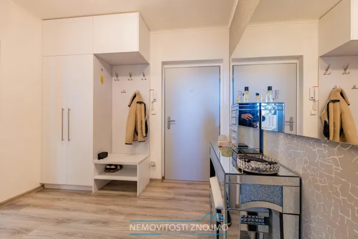 Prodej bytu 2+kk, Znojmo, Kosmákova, 71 m2