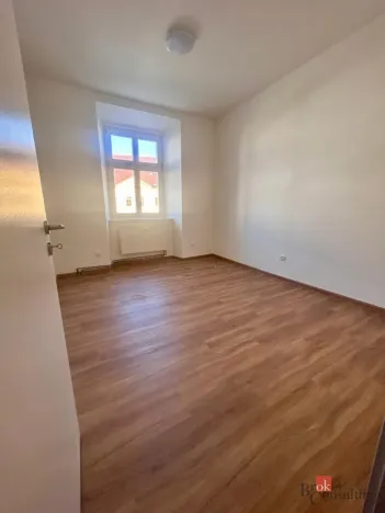 Pronájem bytu 2+1, Chomutov, náměstí 1. Máje, 61 m2