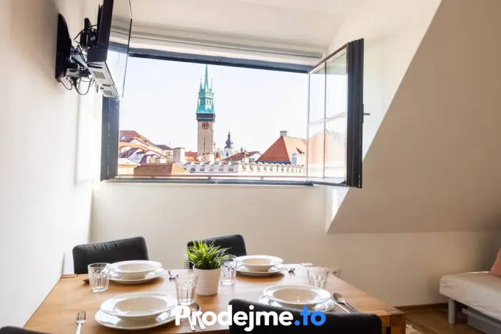 Prodej bytu 2+kk, Znojmo, Mikulášské náměstí, 39 m2