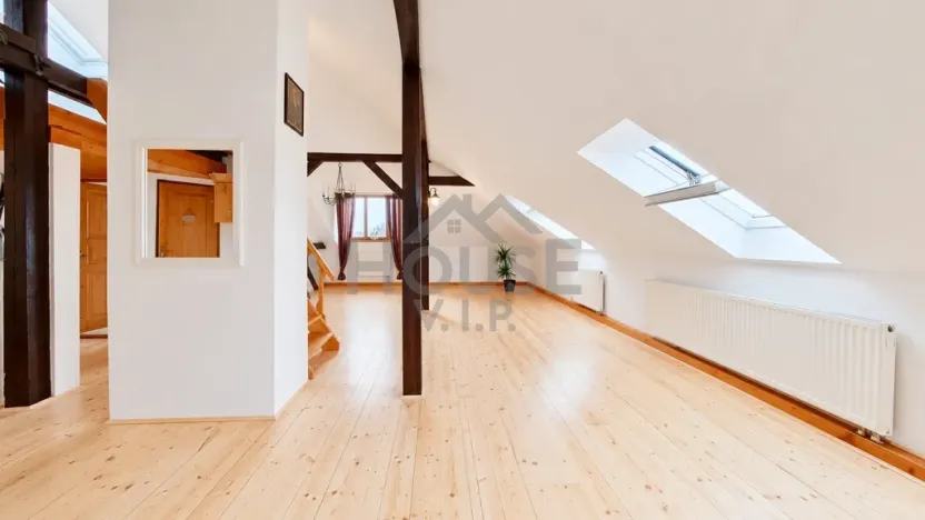 Prodej bytu 2+kk, Kralupy nad Vltavou, třída Legií, 97 m2