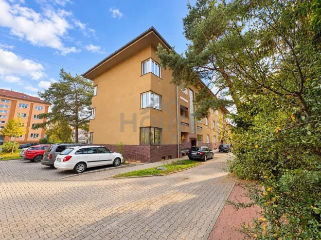 Prodej bytu 2+kk, Kralupy nad Vltavou, třída Legií, 97 m2
