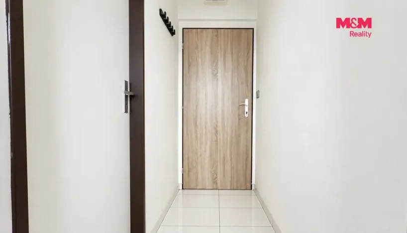 Pronájem bytu 1+kk, Lysá nad Labem, Poděbradova, 24 m2