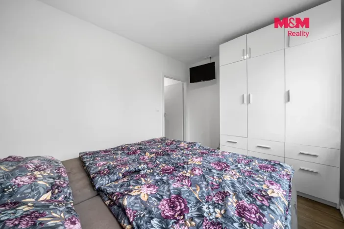 Prodej bytu 3+kk, Karlovy Vary - Rybáře, Čankovská, 58 m2