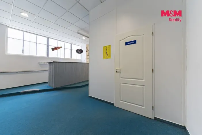 Prodej obchodního prostoru, Cheb, Lesní, 130 m2