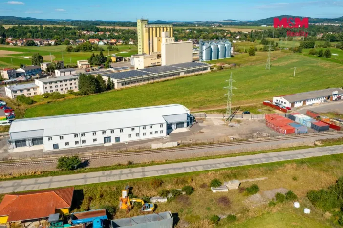 Pronájem skladu, Radošovice, 446 m2