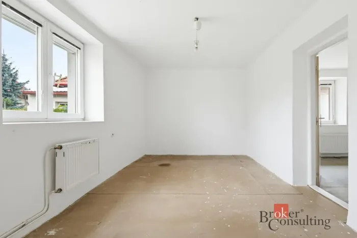 Prodej rodinného domu, Sezemice, Bezdíčkova, 105 m2