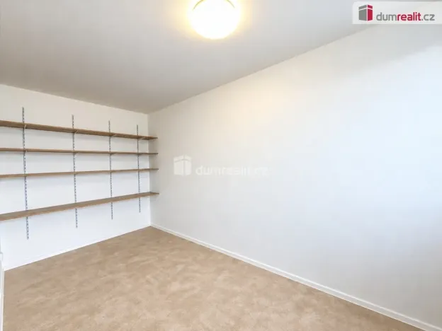 Pronájem bytu 2+1, Břeclav - Charvátská Nová Ves, Na Valtické, 42 m2