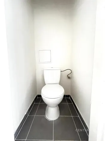 Pronájem bytu 1+1, Jirkov, Ervěnická, 35 m2