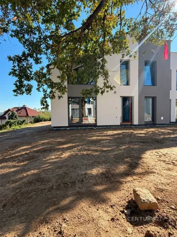 Prodej rodinného domu, Kamenice, 151 m2