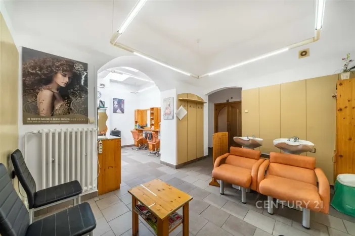Pronájem obchodního prostoru, Plzeň, Bezručova, 55 m2