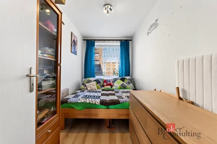 Prodej bytu 3+1, Krnov - Pod Bezručovým vrchem, Budovatelů, 72 m2