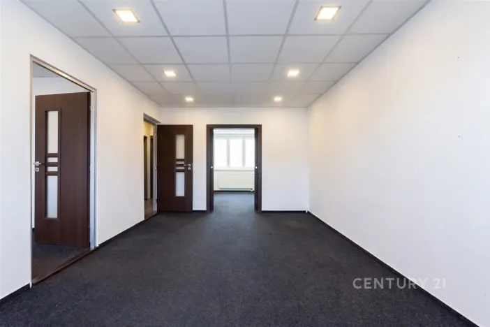 Prodej kanceláře, Most, Obránců míru, 68 m2