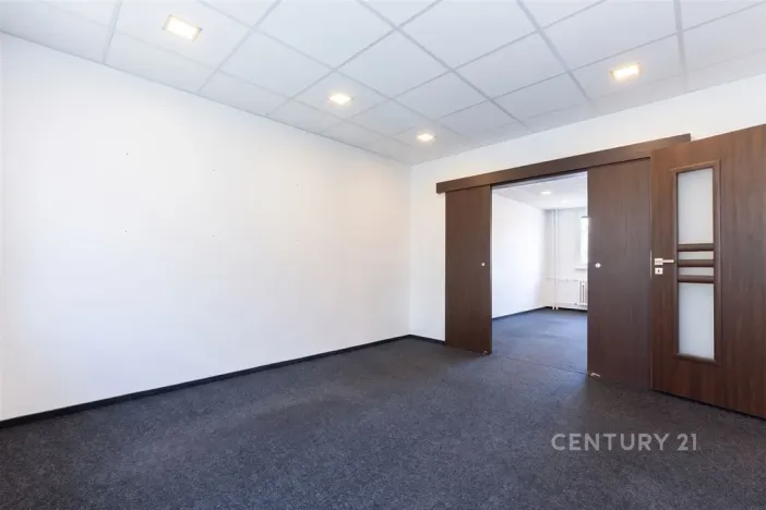 Prodej kanceláře, Most, Obránců míru, 68 m2