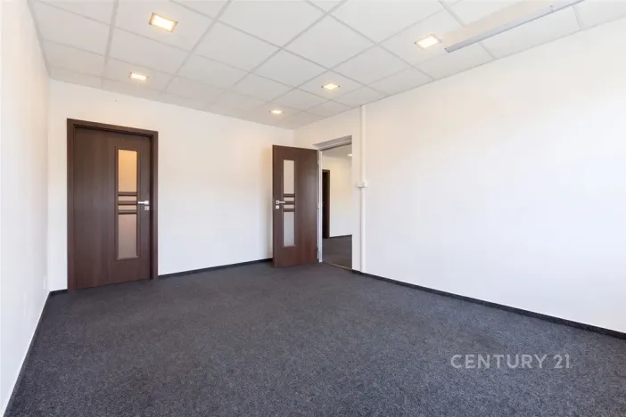 Pronájem kanceláře, Most, Obránců míru, 68 m2