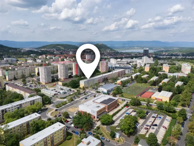 Pronájem kanceláře, Most, Obránců míru, 68 m2