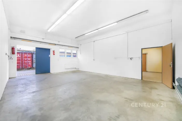 Pronájem výrobních prostor, Plzeň, K Cihelnám, 125 m2