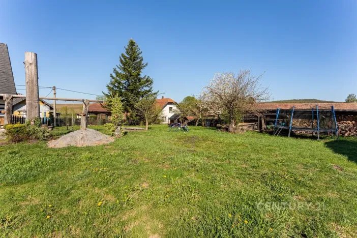 Prodej chalupy, Jičíněves - Labouň, 180 m2