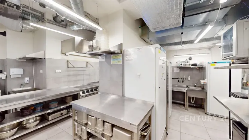 Pronájem restaurace, Ostrava - Moravská Ostrava, Nádražní, 127 m2