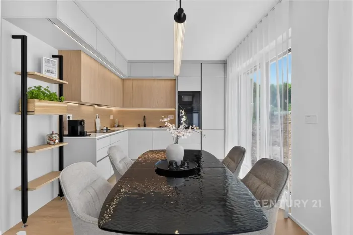 Prodej rodinného domu, Kamenice, Týnská, 151 m2