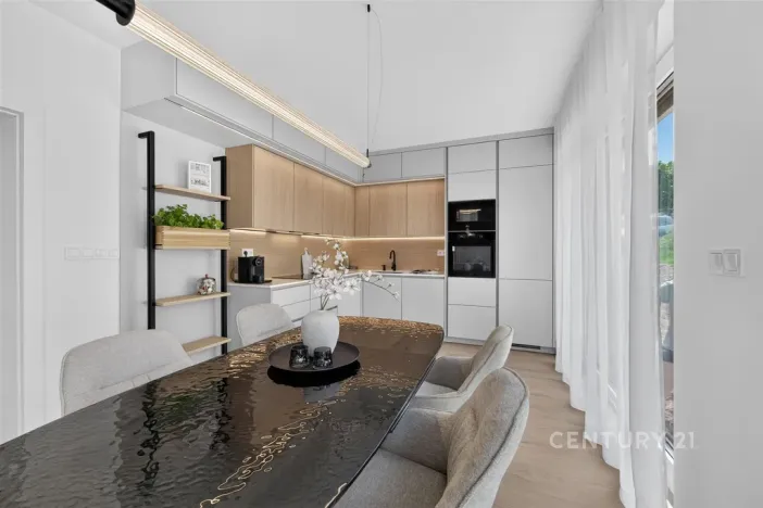 Prodej rodinného domu, Kamenice, Týnská, 151 m2