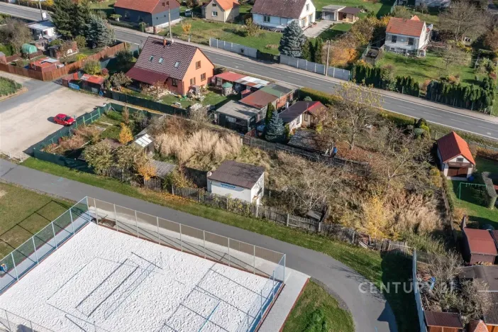 Prodej pozemku pro bydlení, Břasy, 678 m2