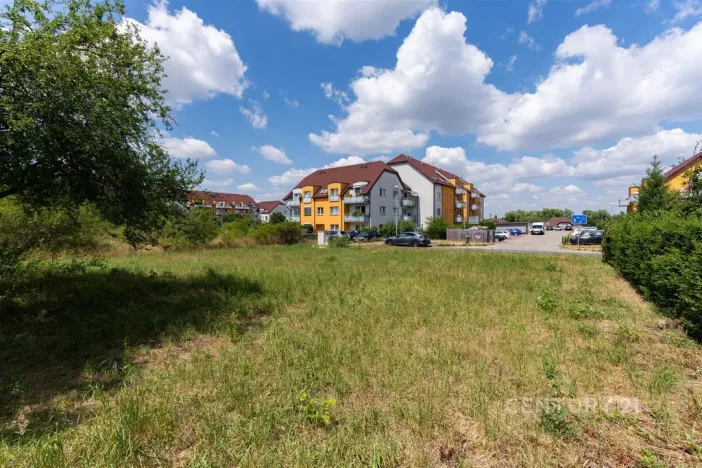 Prodej pozemku pro bydlení, Praha, Švihovská, 553 m2