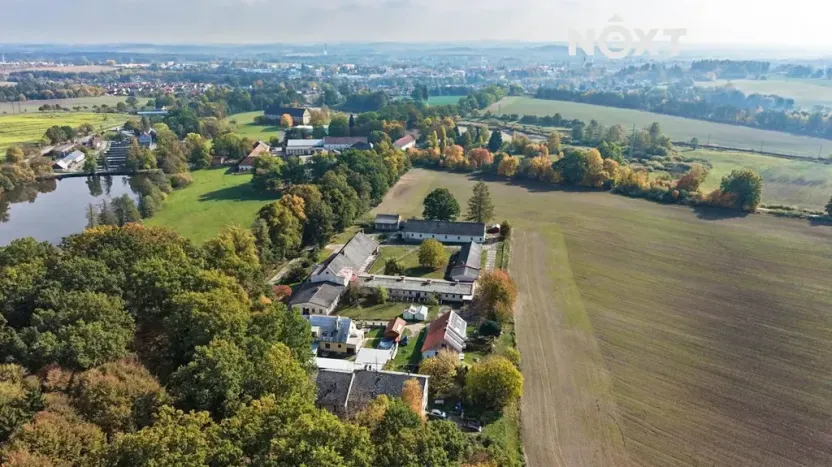 Prodej zemědělského objektu, Jindřichův Hradec, 9726 m2