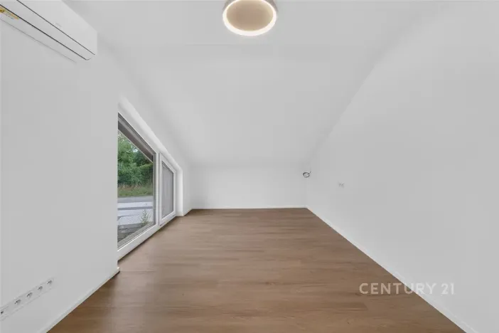 Prodej rodinného domu, Kamenice, 151 m2