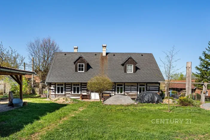 Prodej zemědělské usedlosti, Jičíněves - Labouň, 180 m2