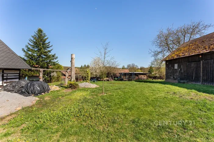 Prodej zemědělské usedlosti, Jičíněves - Labouň, 180 m2