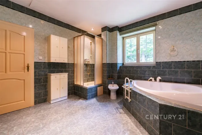 Prodej obchodního prostoru, Lom, Podkrušnohorská, 273 m2