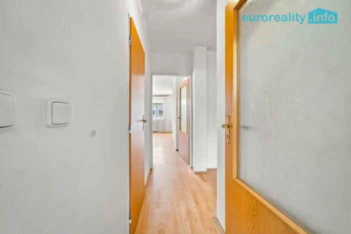 Prodej bytu 2+1, Milovice, Braniborská, 48 m2