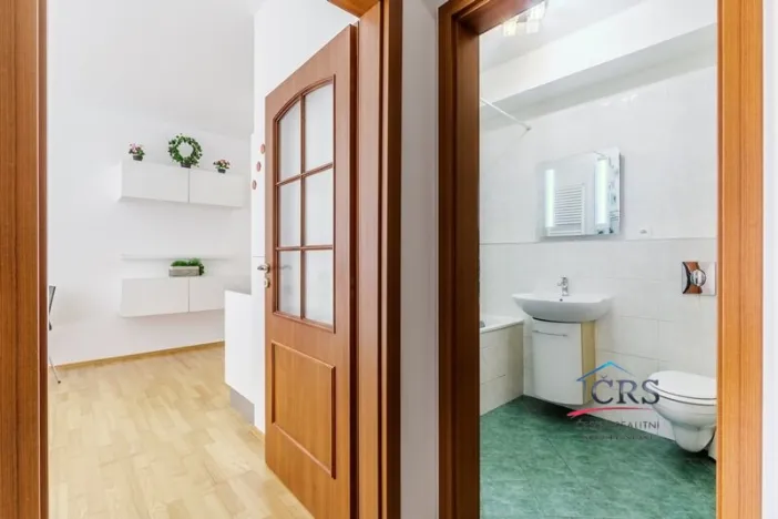 Prodej bytu 2+kk, Praha, Jeseniova, 55 m2