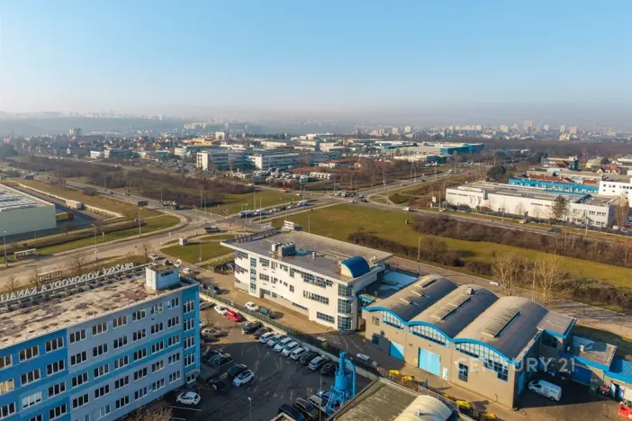 Pronájem kanceláře, Praha - Hostivař, Průmyslová, 670 m2