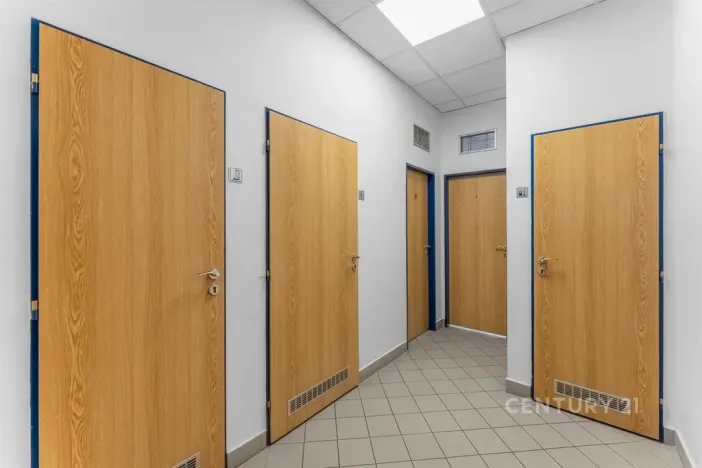 Pronájem kanceláře, Praha - Hostivař, Průmyslová, 670 m2