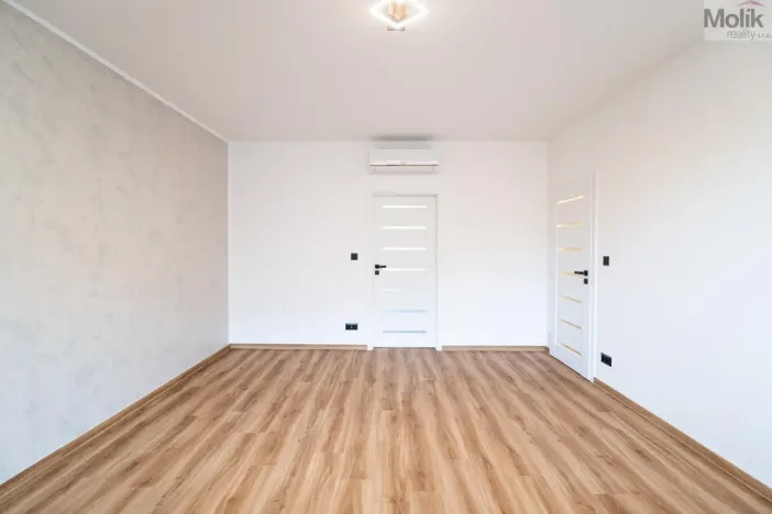 Prodej bytu 3+1, Praha - Hlubočepy, Dreyerova, 69 m2