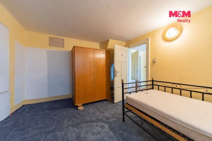 Pronájem bytu 5+1, Cheb - Tršnice, 98 m2