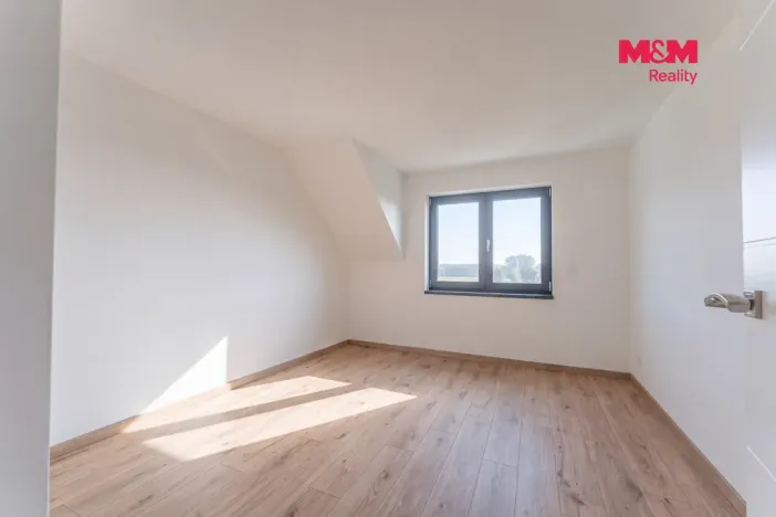Pronájem rodinného domu, Bezno, Na Výsluní, 92 m2