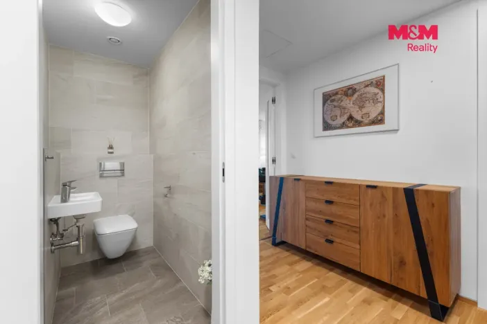 Prodej bytu 3+kk, Praha - Holešovice, Sanderova, 83 m2