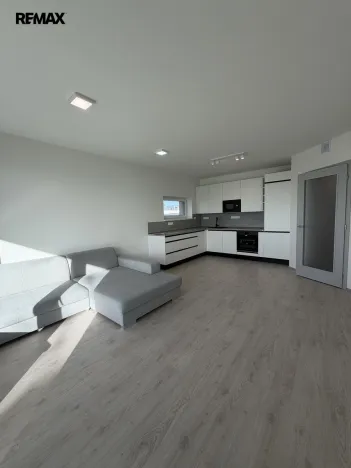 Pronájem bytu 3+kk, Třebíč - Horka-Domky, Družstevní, 72 m2